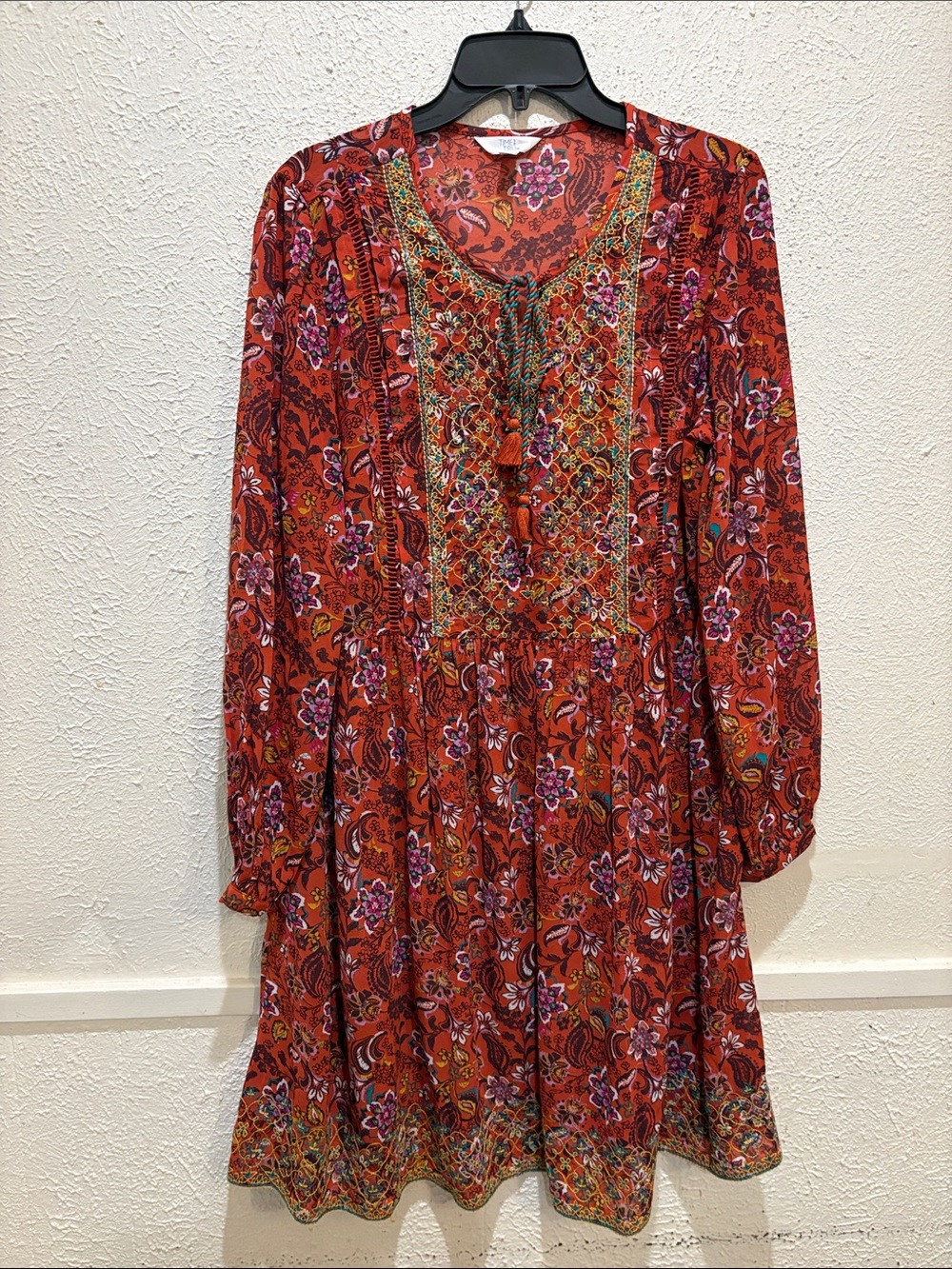 Time and Tru Red Floral Long Sleeve Embroidered Tunic Dress